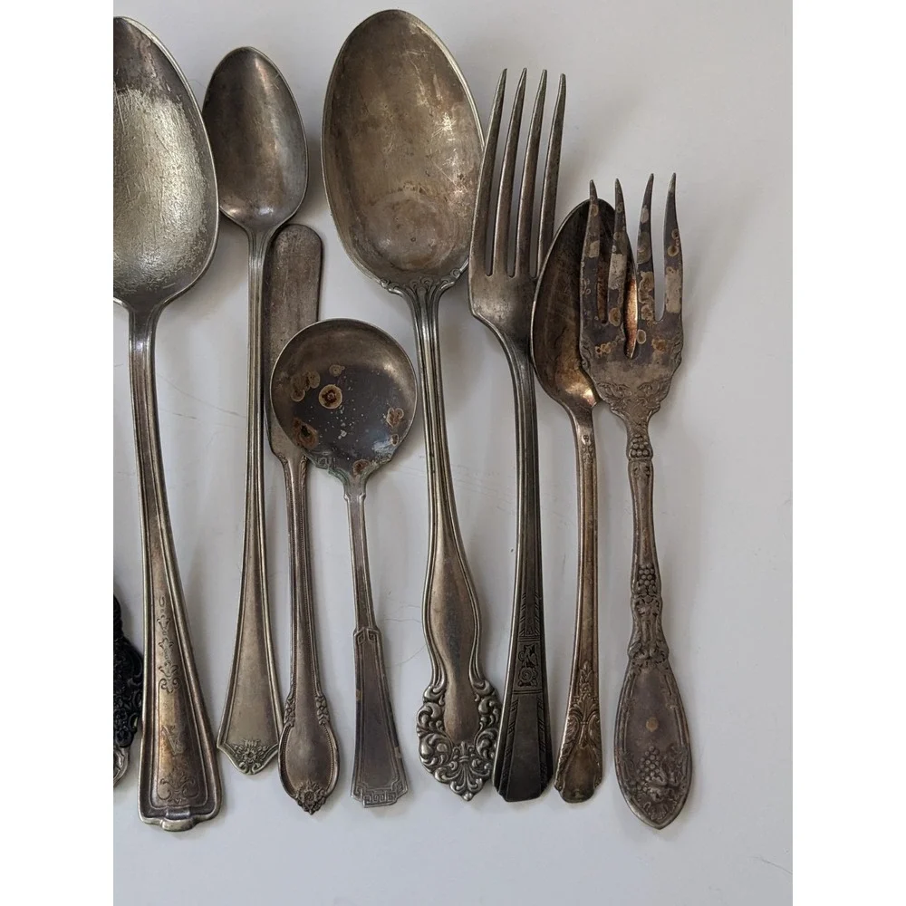 Antique Vintage Silverplate Flatware Craft Lot 31 Pieces Ornate Mixed Silverware